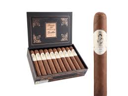 GURKHA TREINTA MAGNUM