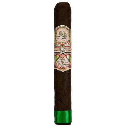 MFC LA OPULENCIA TORO (20)